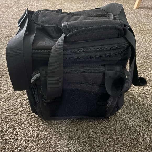 Lunchbox- Black XL. - Picture 1 of 4